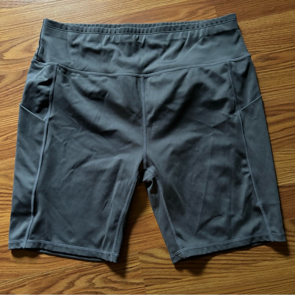 Gray shorts
